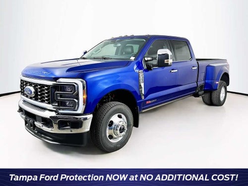 Ford Super Duty F-350 DRW LARIAT 2026