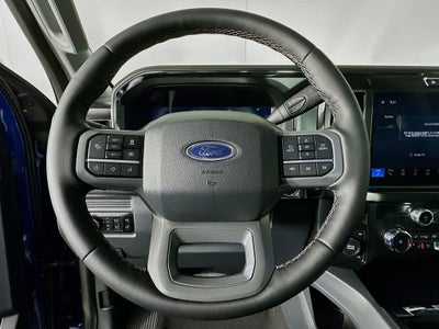 Ford Super Duty F-350 DRW LARIAT 2026