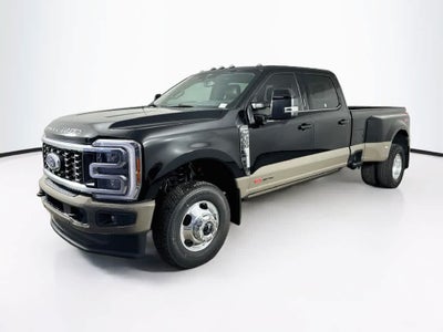 Ford Super Duty F-350 DRW Pickup King Ranch 2026
