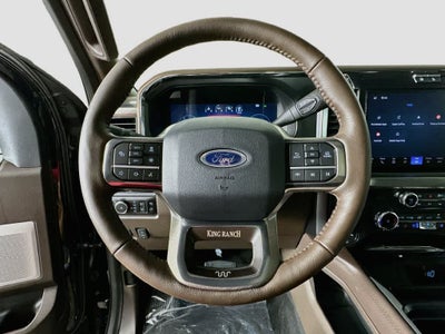 Ford Super Duty F-350 DRW Pickup King Ranch 2026