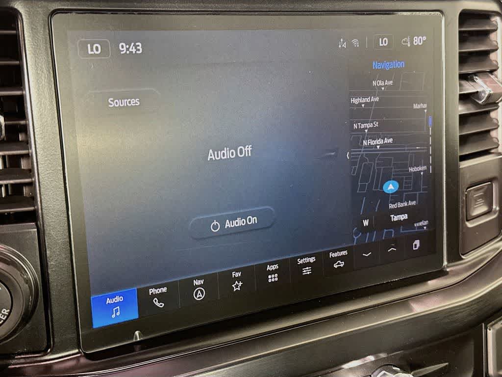 Ford Super Duty F-350 DRW Pickup LARIAT de 2026