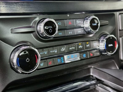 Ford Super Duty F-350 DRW Pickup LARIAT de 2026
