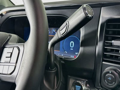Ford Super Duty F-350 DRW Pickup LARIAT de 2026