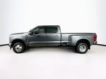 Ford Super Duty F-350 DRW Pickup LARIAT de 2026