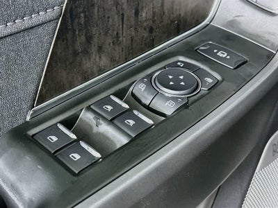 Ford Super Duty F-350 DRW Pickup LARIAT de 2026