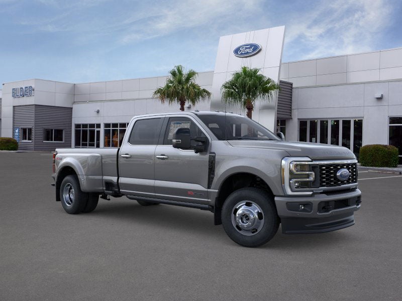 2026 Ford Super Duty F-350 DRW Platinum
