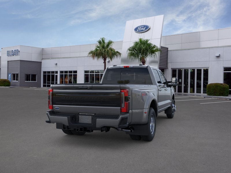 2026 Ford Super Duty F-350 DRW Platinum