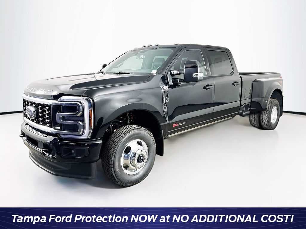 2026 Ford Super Duty F-350 DRW Pickup Platinum