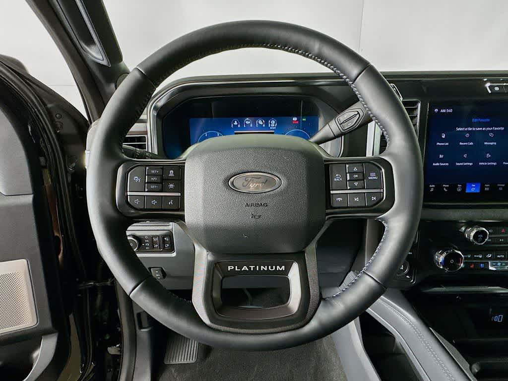 2026 Ford Super Duty F-350 DRW Pickup Platinum