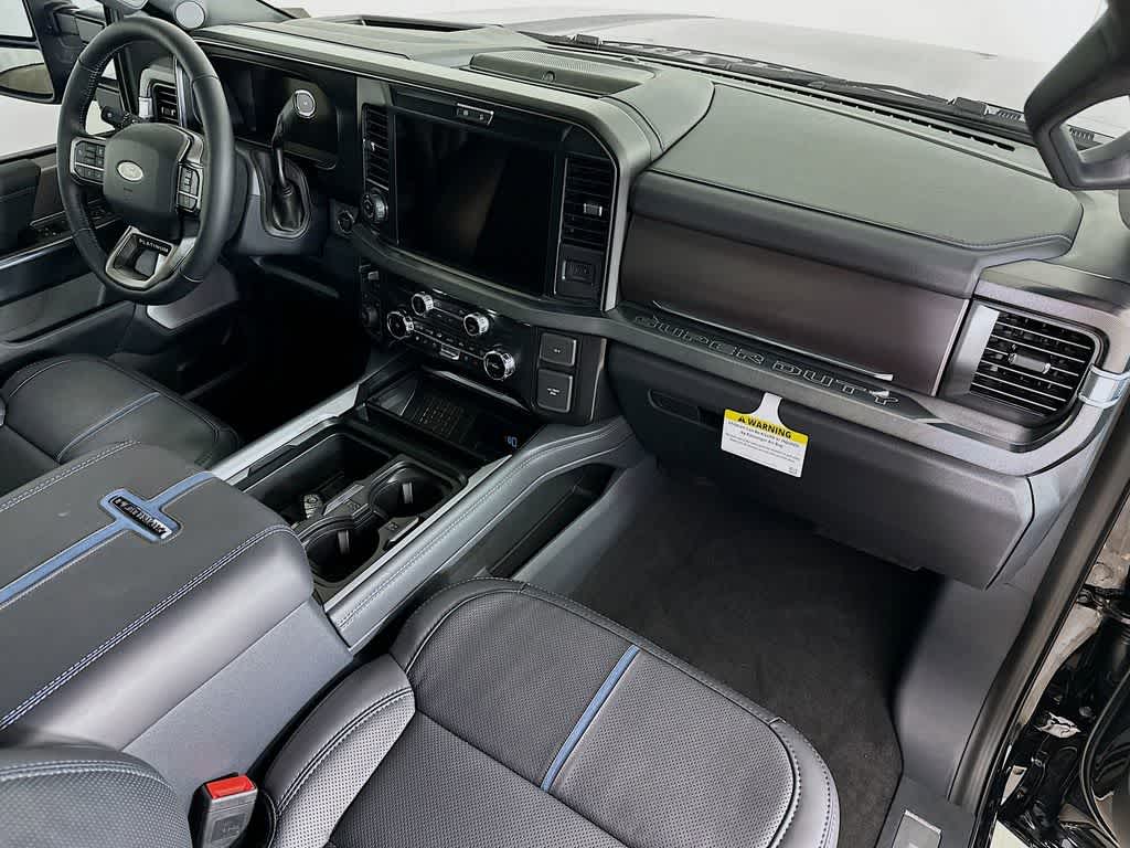 2026 Ford Super Duty F-350 DRW Pickup Platinum