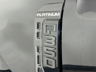 2026 Ford Super Duty F-350 DRW Pickup Platinum
