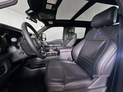 2026 Ford Super Duty F-350 DRW Pickup Platinum