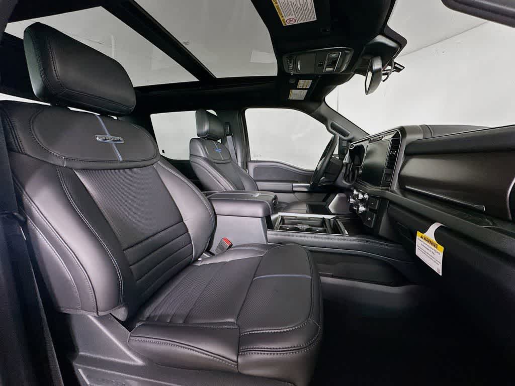 2026 Ford Super Duty F-350 DRW Pickup Platinum