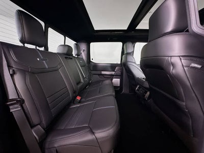 2026 Ford Super Duty F-350 DRW Pickup Platinum