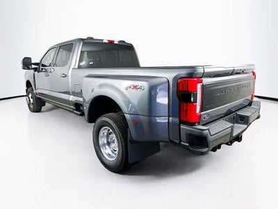2026 Ford Super Duty F-350 DRW Pickup Platinum