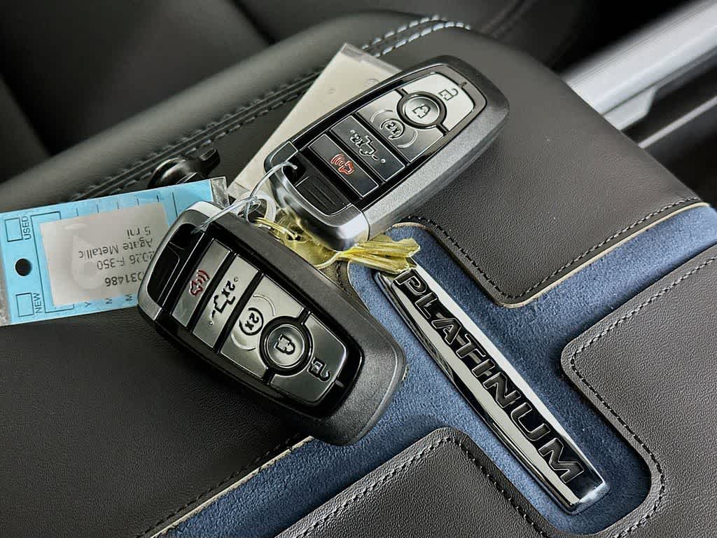 2026 Ford Super Duty F-350 DRW Platinum