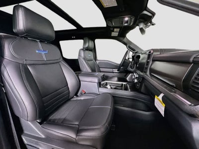 Ford Super Duty F-350 DRW Pickup Platinum de 2027