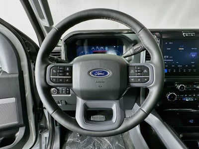 Ford Super Duty F-350 DRW Pickup LARIAT de 2026