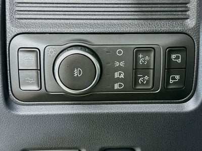 Ford Super Duty F-350 DRW Pickup Platinum de 2027