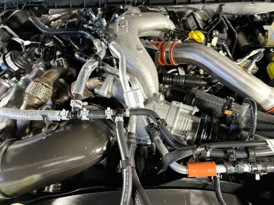Ford Super Duty F-350 DRW Pickup Platinum de 2027