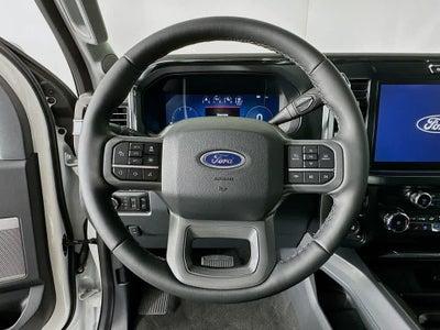 Ford Super Duty F-350 DRW Pickup LARIAT de 2026