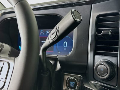 Ford Super Duty F-350 DRW Pickup LARIAT de 2026