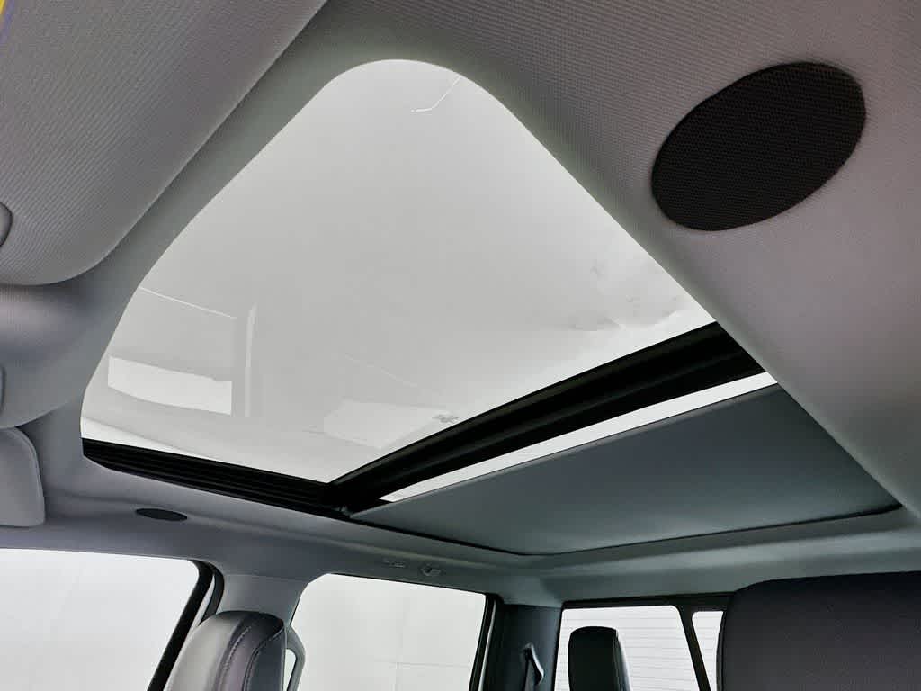 Ford Super Duty F-350 DRW Pickup LARIAT de 2026
