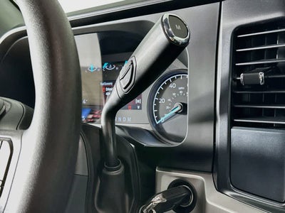 Ford Super Duty F-350 DRW Pickup XLT 2026