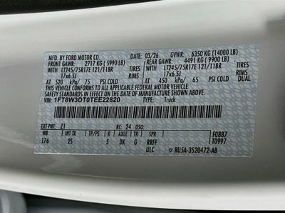 Ford Super Duty F-350 DRW Pickup XLT 2026