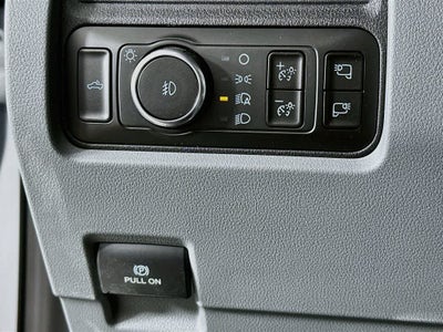 Ford Super Duty F-350 DRW Pickup XLT 2026