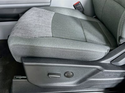 Ford Super Duty F-350 DRW Pickup XLT 2026