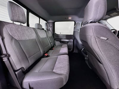 Ford Super Duty F-350 DRW Pickup XLT 2026