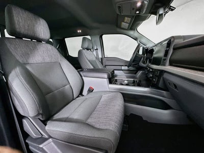 Ford Super Duty F-350 DRW Pickup XLT 2026