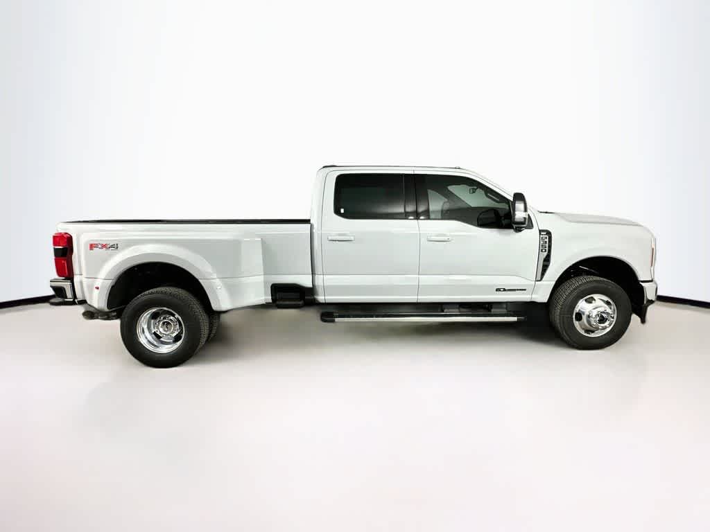 Ford Super Duty F-350 DRW Pickup XLT 2026