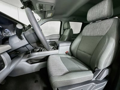 Ford Super Duty F-350 DRW Pickup XLT 2026