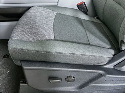 Ford Super Duty F-350 DRW Pickup XLT 2026