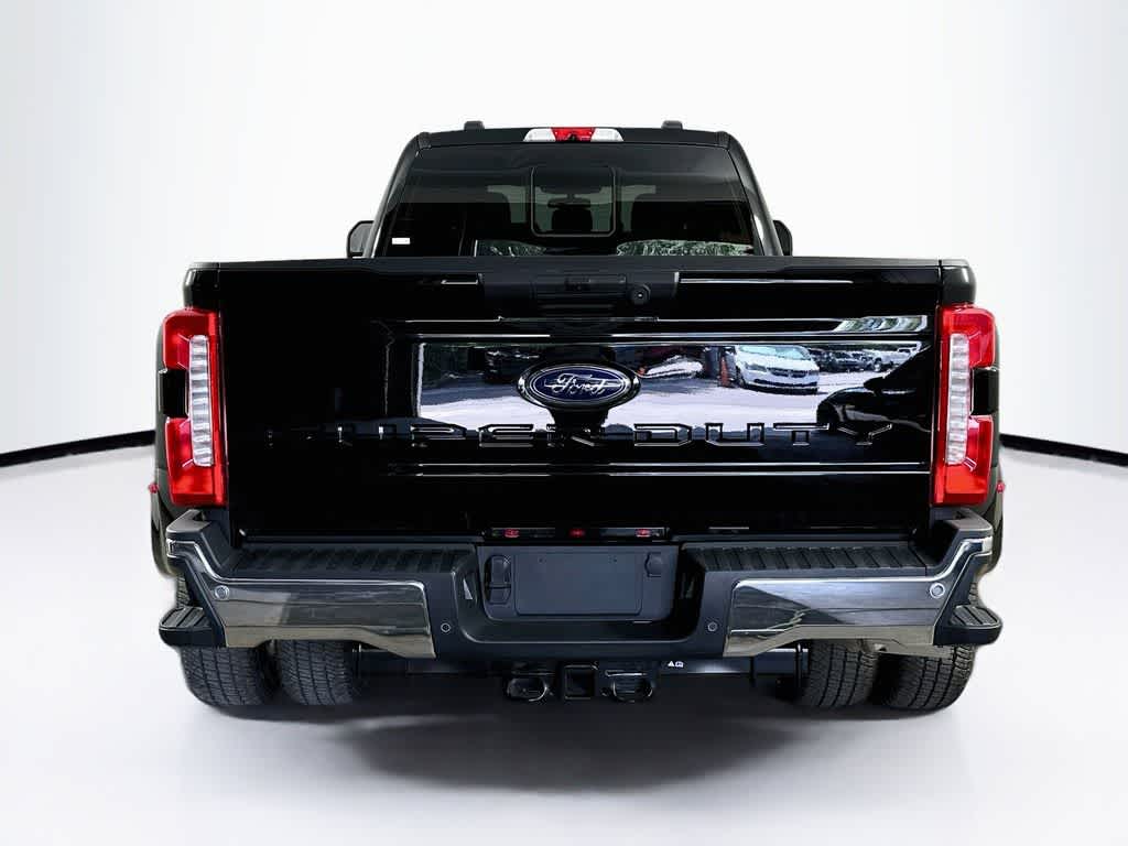 Ford Super Duty F-350 DRW Pickup XLT 2026