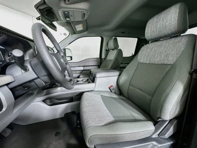 Ford Super Duty F-350 DRW Pickup XLT 2026
