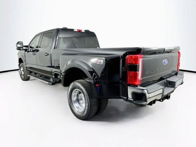 Ford Super Duty F-350 DRW Pickup XLT 2026