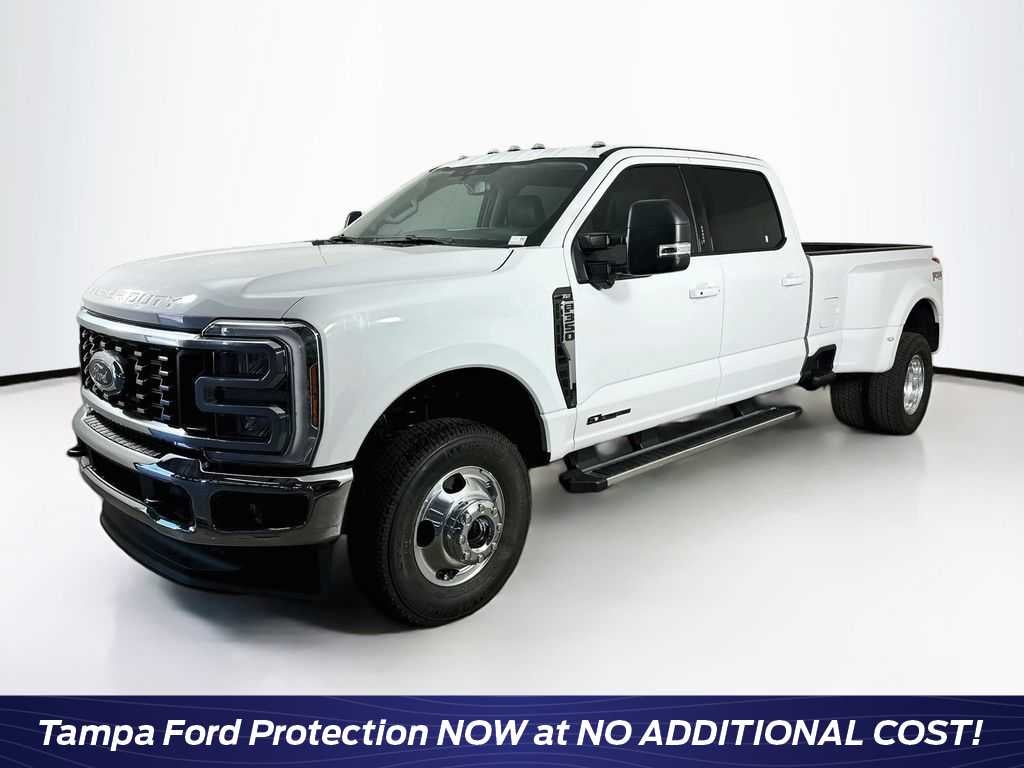 Ford Super Duty F-350 DRW Pickup XLT 2026