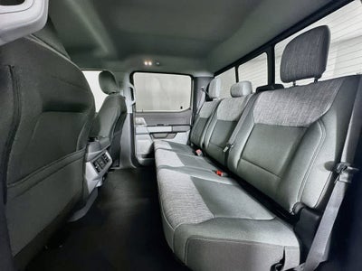 Ford Super Duty F-350 DRW Pickup XLT 2026