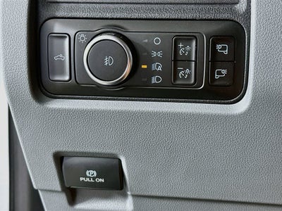 Ford Super Duty F-350 DRW Pickup XLT 2026