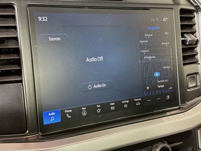 Ford Super Duty F-350 DRW Base 2026