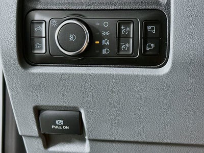 Ford Super Duty F-350 DRW Base 2026