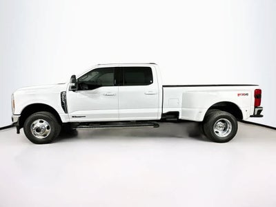 Ford Super Duty F-350 DRW Base 2026