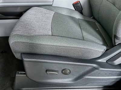 Ford Super Duty F-350 DRW Base 2026