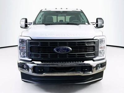 2026 Ford Super Duty F-350 DRW XL