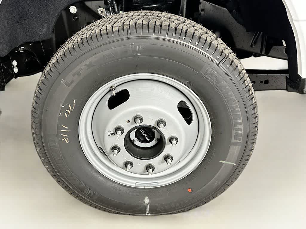 2026 Ford Super Duty F-350 DRW XL