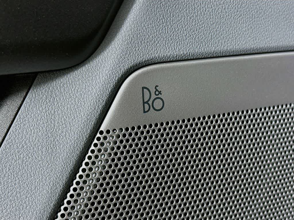 Ford Super Duty F-350 DRW Pickup XLT 2026