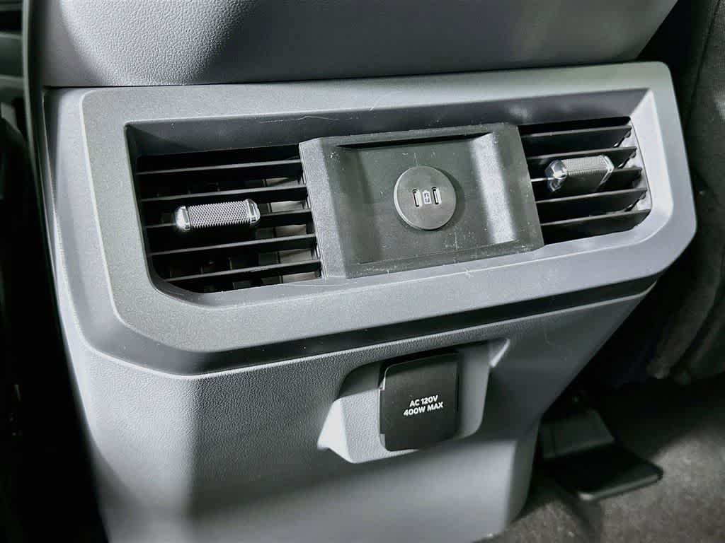 Ford Super Duty F-350 DRW Pickup XLT 2026